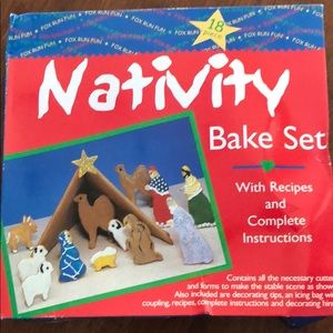 18 Piece Nativity Bake Set, Brand New in Box